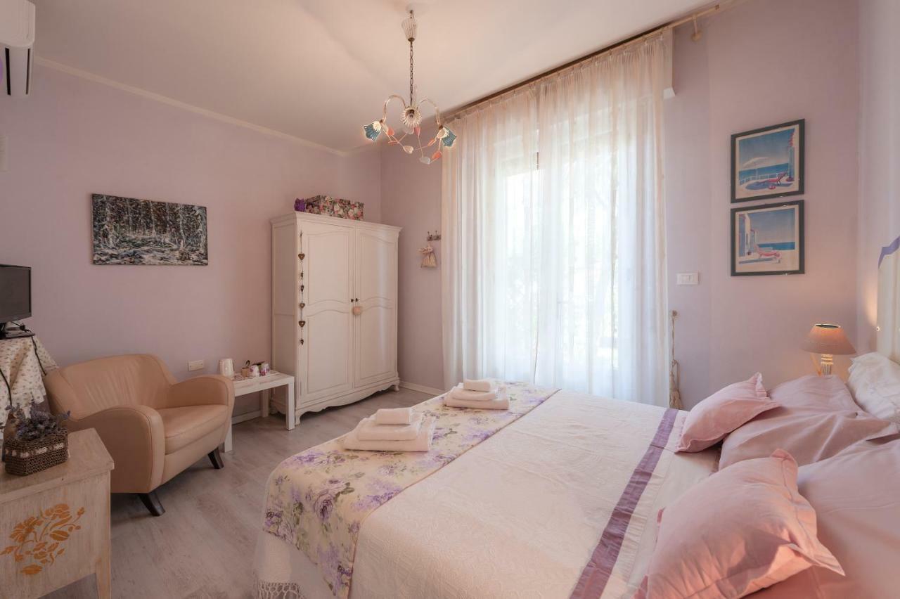 Bed and Breakfast Tre Civette Sul Como Марина-ди-Масса Экстерьер фото